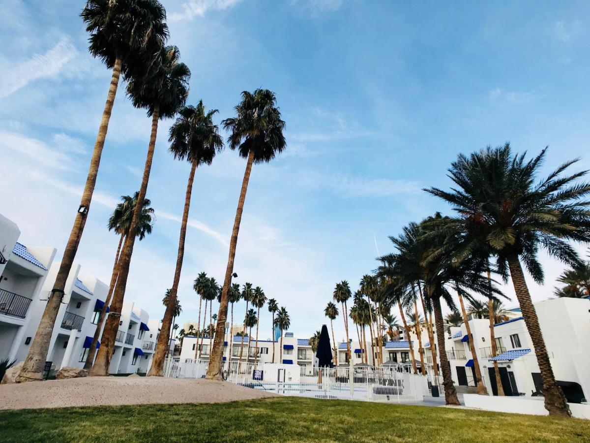 Serene Vegas Boutique Hotel Лас-Вегас Экстерьер фото