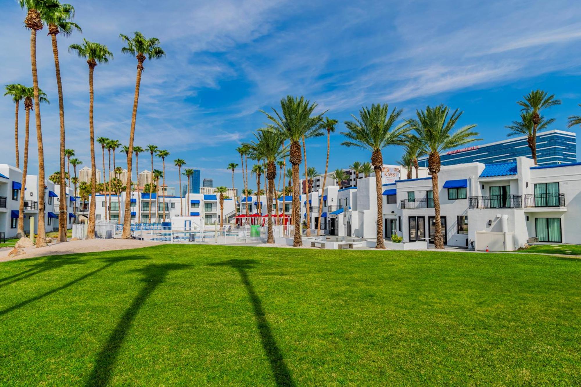 Serene Vegas Boutique Hotel Лас-Вегас Экстерьер фото